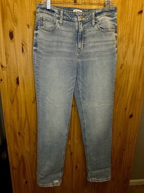 Light Blue Ankle Crop Jeans - Comfortable Mid Rise